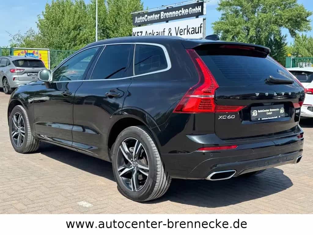 Volvo XC60 XC 60 R Design AWD*LED*8-fach bereift* 09/2017-photo-5
