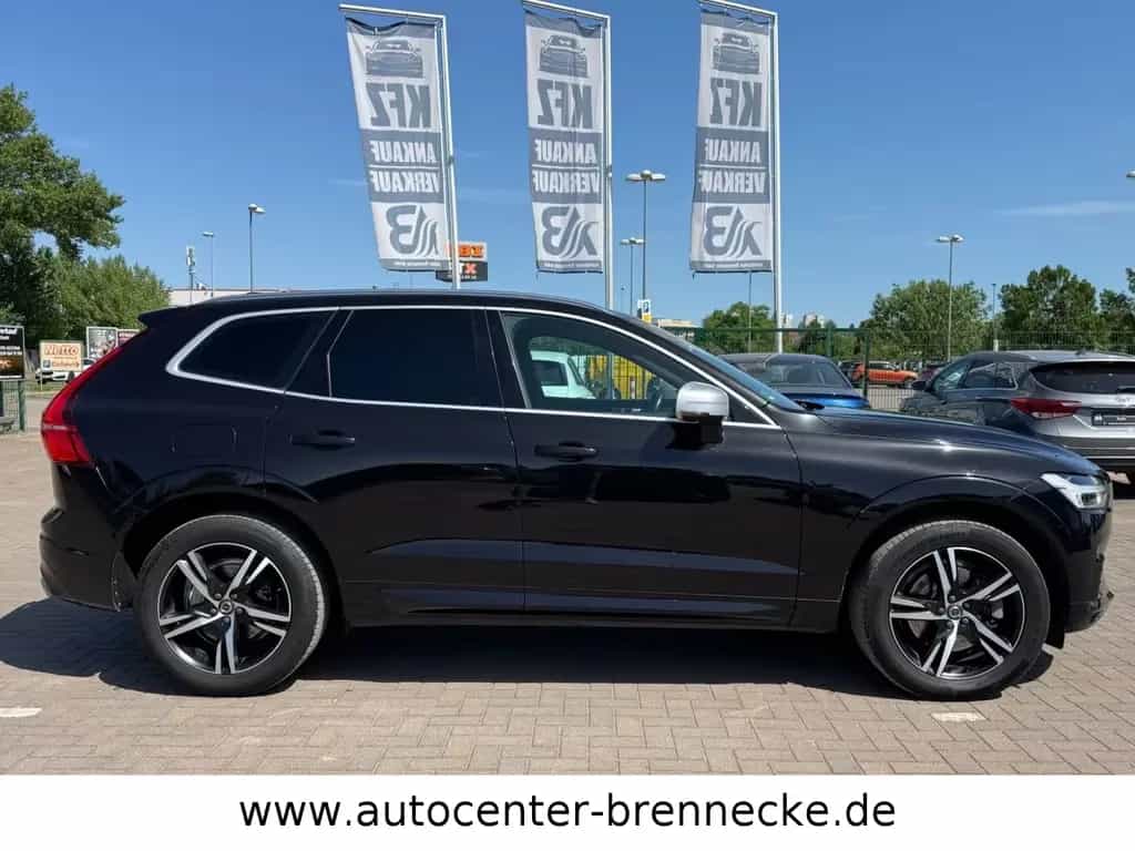 Volvo XC60 XC 60 R Design AWD*LED*8-fach bereift* 09/2017-photo-7