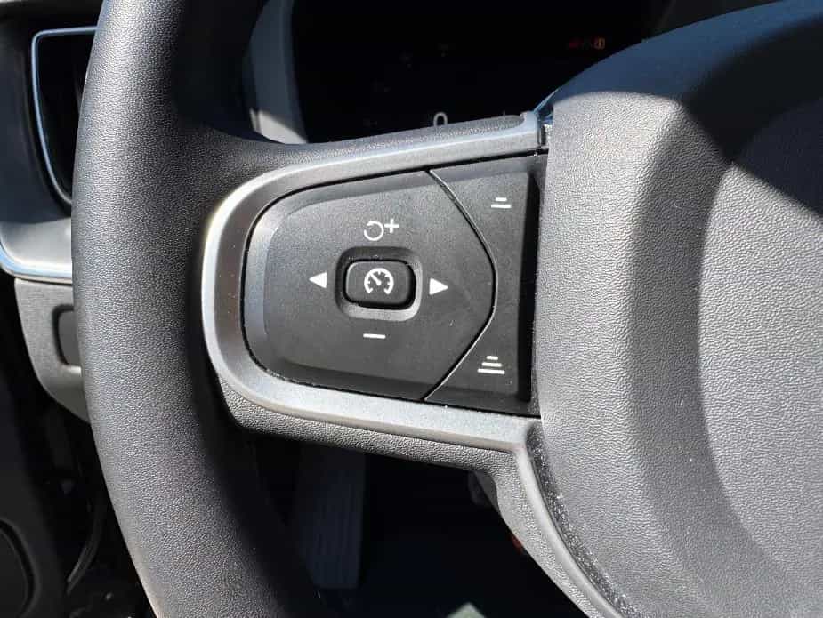 Volvo XC60 XC 60 Momentum Pro *LEDER* 05/2022-photo-13