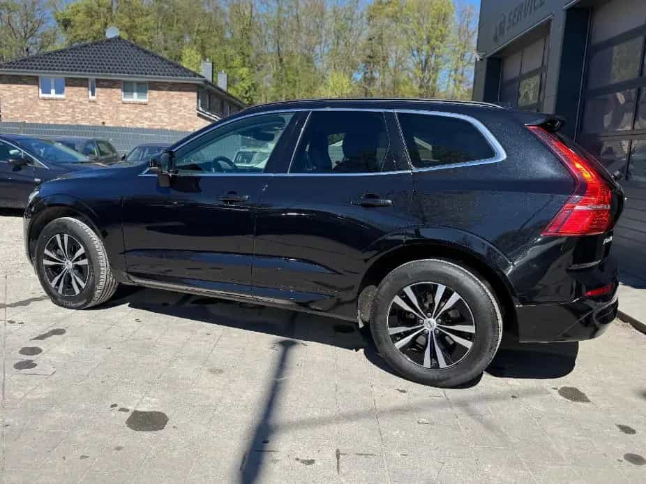 Volvo XC60 XC 60 Momentum Pro *LEDER* 05/2022-photo-5