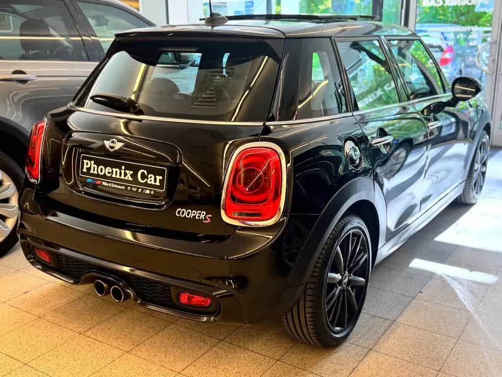MINI Cooper S mit Leder & Navi & Panoramadach 10/2016-photo-16