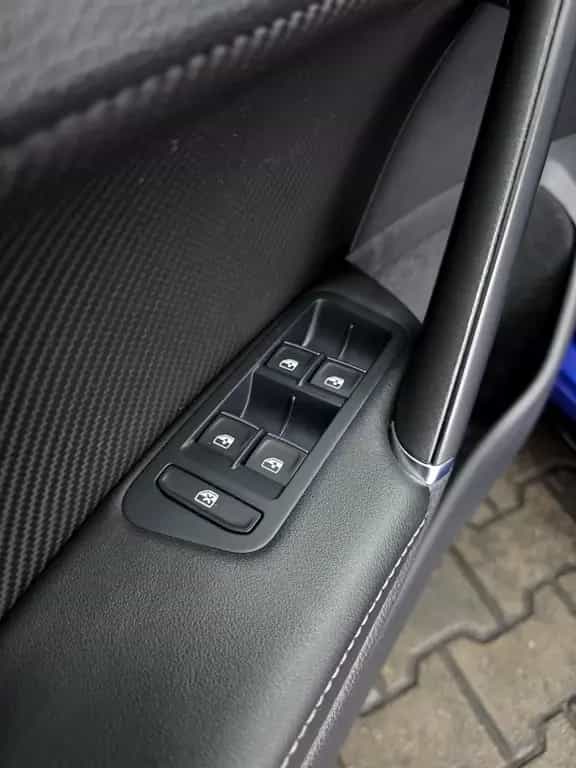 Volkswagen Golf VII R 4Motion, PANO, ACC, R-KAM, LED, DYN A 06/2017-photo-17