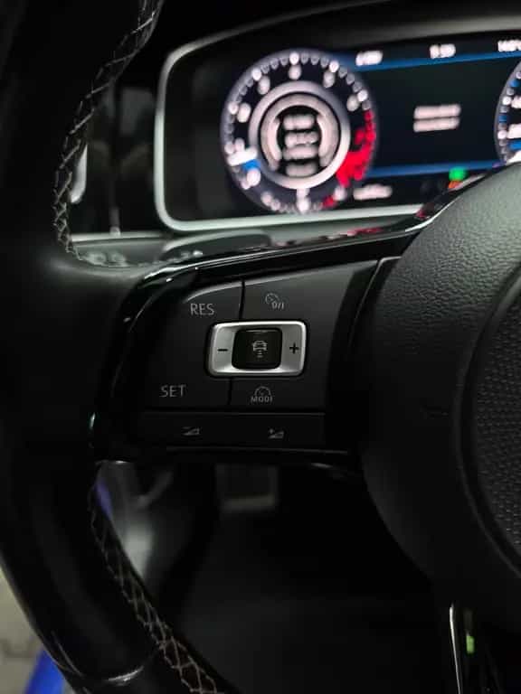 Volkswagen Golf VII R 4Motion, PANO, ACC, R-KAM, LED, DYN A 06/2017-photo-19