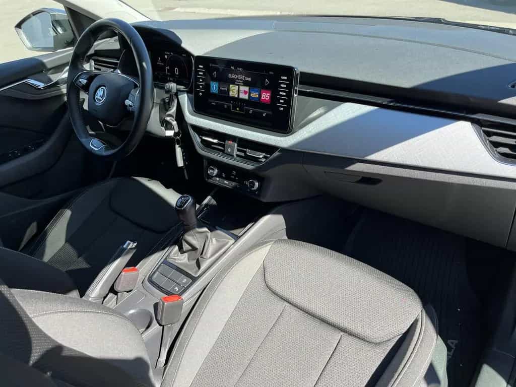 Skoda Scala 1.5 TSI Tour LED PDC SHZ Navi 11/2022-photo-13