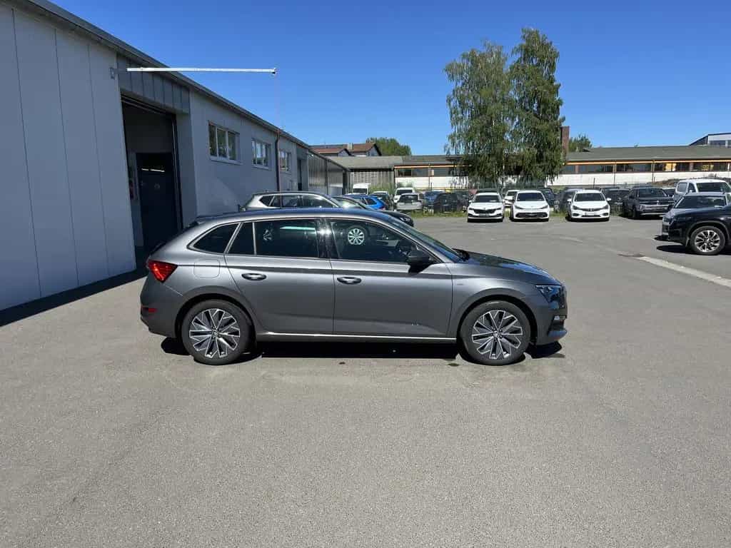 Skoda Scala 1.5 TSI Tour LED PDC SHZ Navi 11/2022-photo-5