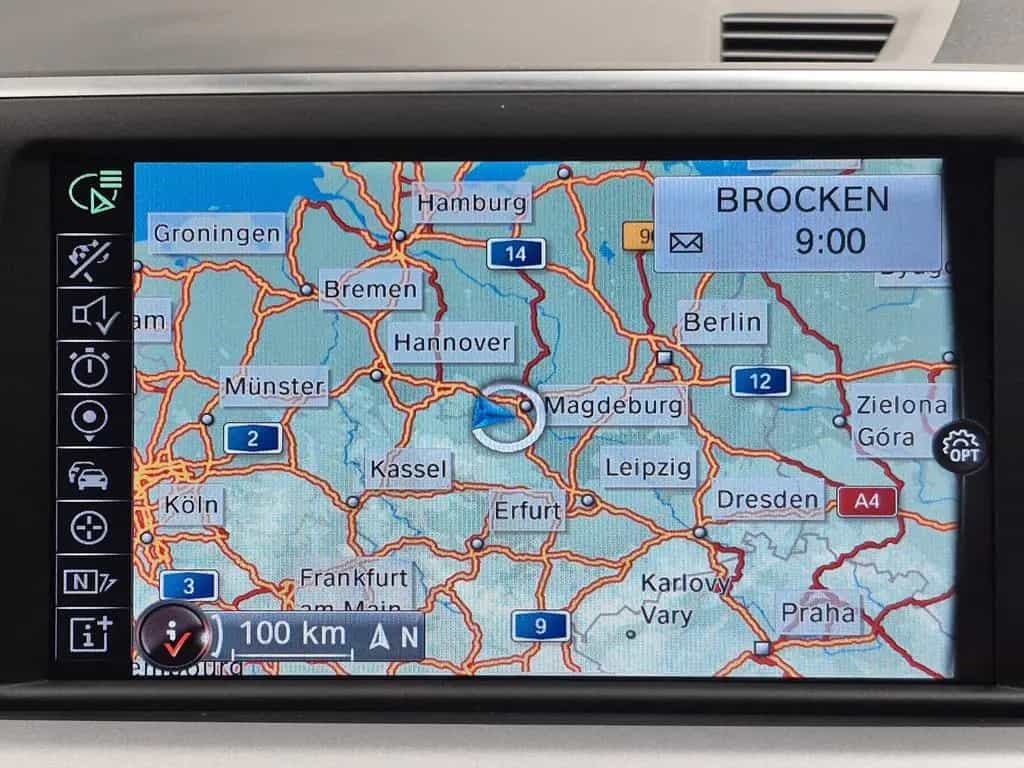 BMW X1 sDrive 18i  Navi/PDC/Tempom./17-LM 12/2016-photo-12