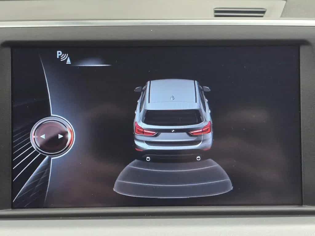 BMW X1 sDrive 18i  Navi/PDC/Tempom./17-LM 12/2016-photo-13