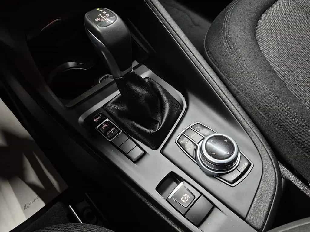 BMW X1 sDrive 18i  Navi/PDC/Tempom./17-LM 12/2016-photo-18