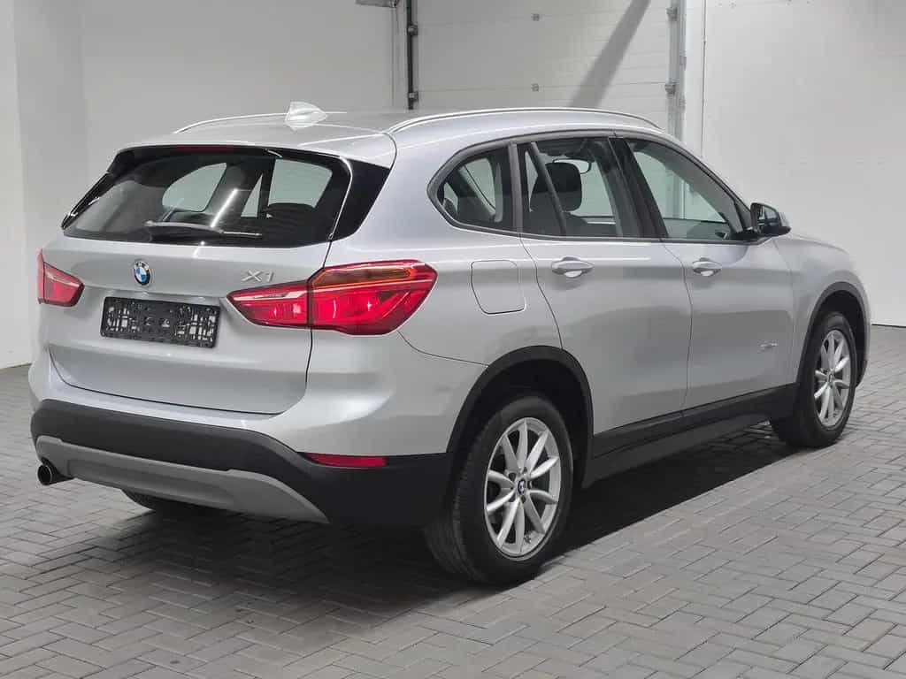 BMW X1 sDrive 18i  Navi/PDC/Tempom./17-LM 12/2016-photo-3