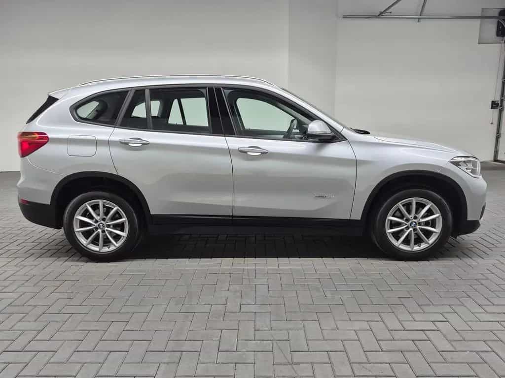BMW X1 sDrive 18i  Navi/PDC/Tempom./17-LM 12/2016-photo-4