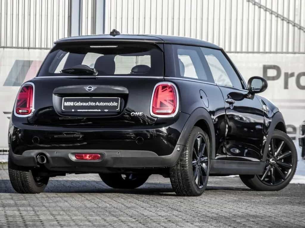 MINI ONE BLACKYARD+ADAPT.LED+NAVI+SHZ 11/2018-photo-1