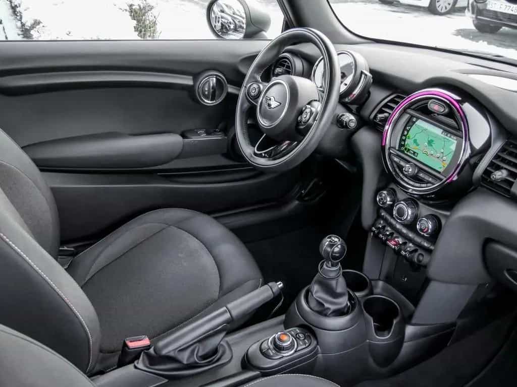 MINI ONE BLACKYARD+ADAPT.LED+NAVI+SHZ 11/2018-photo-2