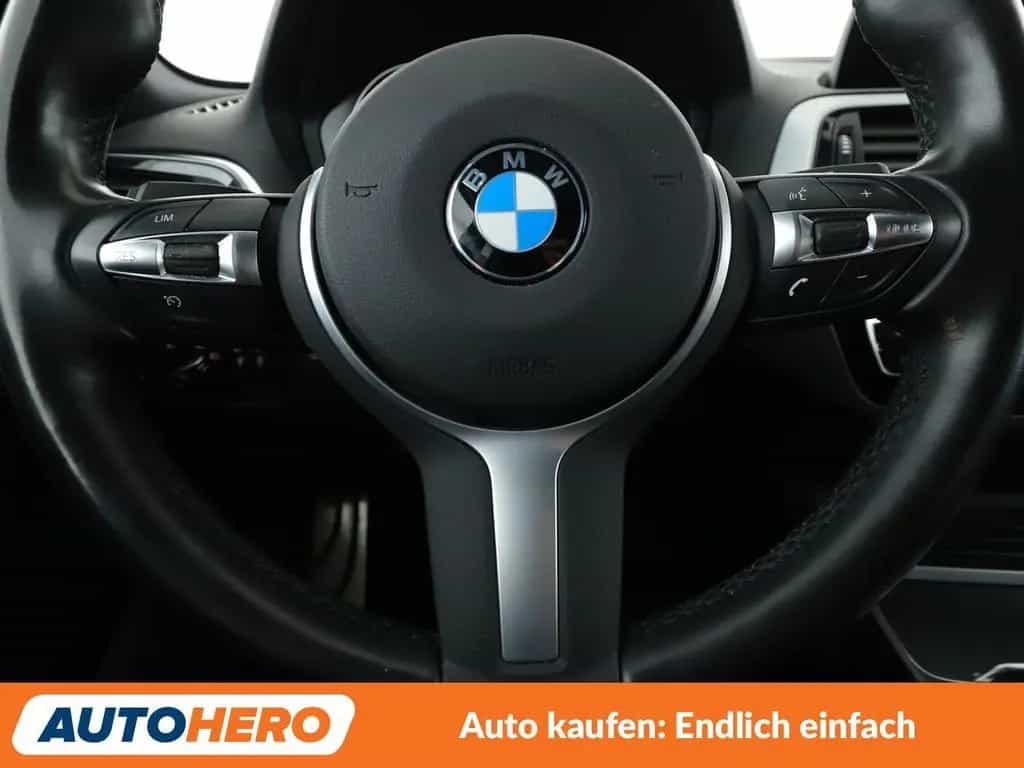BMW 118 1er 118i Edition M Sport Shadow Aut.*NAVI*LED* 12/2018-photo-17