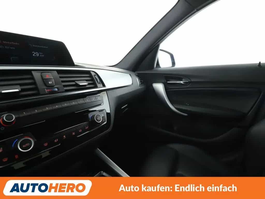 BMW 118 1er 118i Edition M Sport Shadow Aut.*NAVI*LED* 12/2018-photo-24