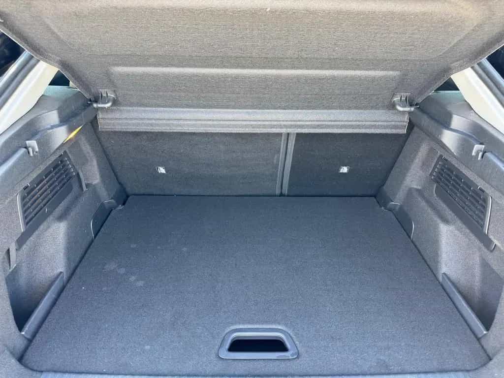 Citroën C4 Lim. SHINE PURETECH AUTO.*ALLWETTER*AHK*KAMER 07/2023-photo-7