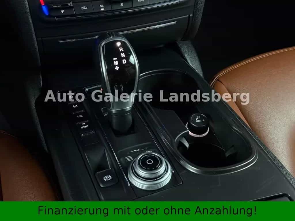 Maserati Ghibli 3.0 V6 TwinTurbo*Glasdach*LED*Navi*Leder* 08/2017-photo-21