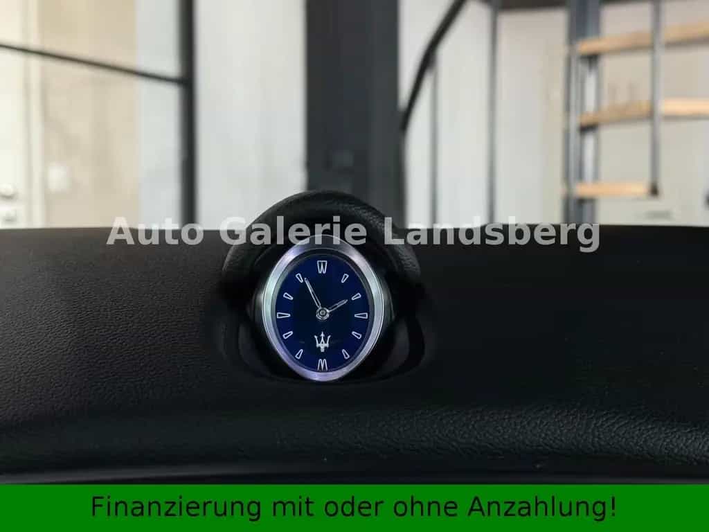 Maserati Ghibli 3.0 V6 TwinTurbo*Glasdach*LED*Navi*Leder* 08/2017-photo-23