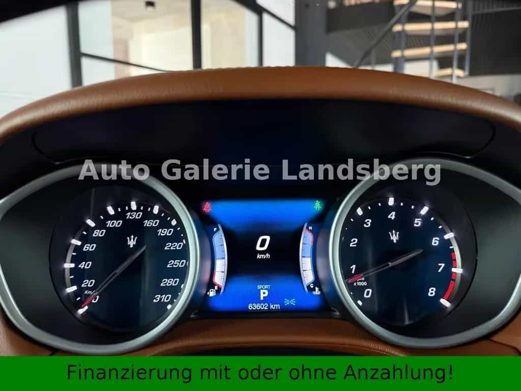 Maserati Ghibli 3.0 V6 TwinTurbo*Glasdach*LED*Navi*Leder* 08/2017-photo-26