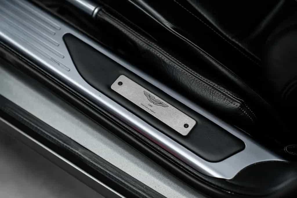 Aston Martin DB9 07/2007-photo-14