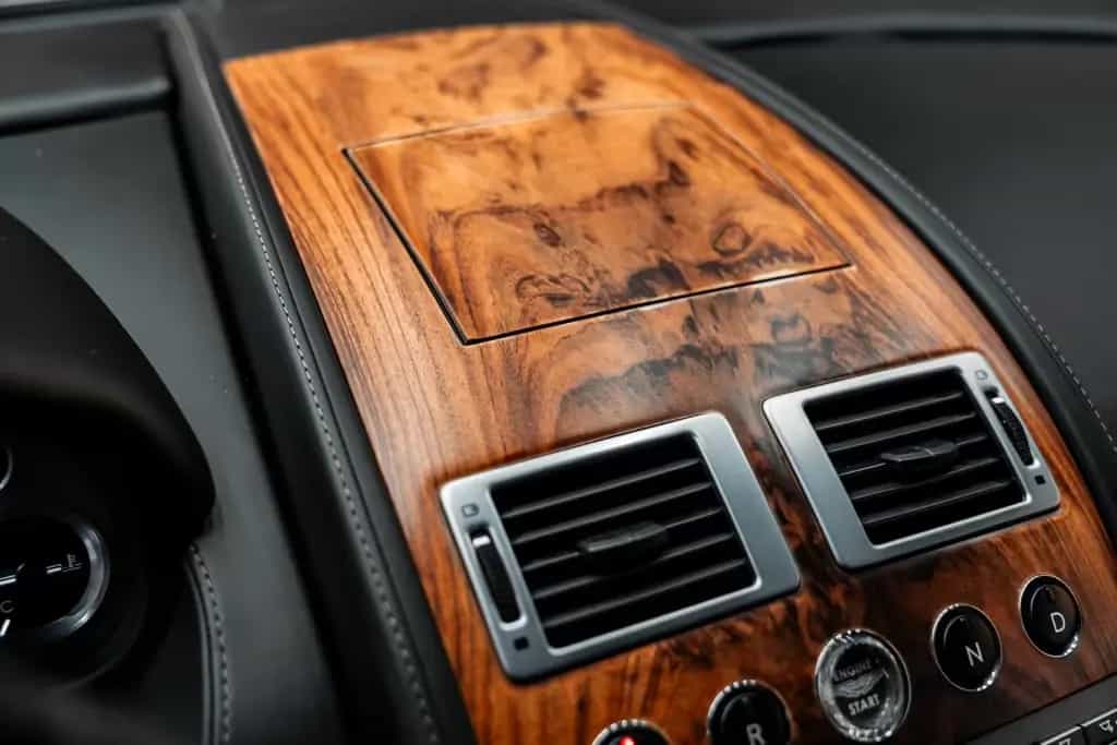 Aston Martin DB9 07/2007-photo-8