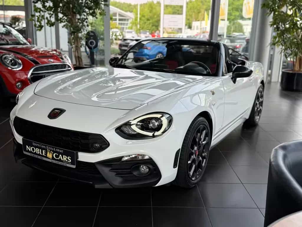 Abarth 124 Spider LED BOSE LEDER NAV SHZ 10/2018-photo-2
