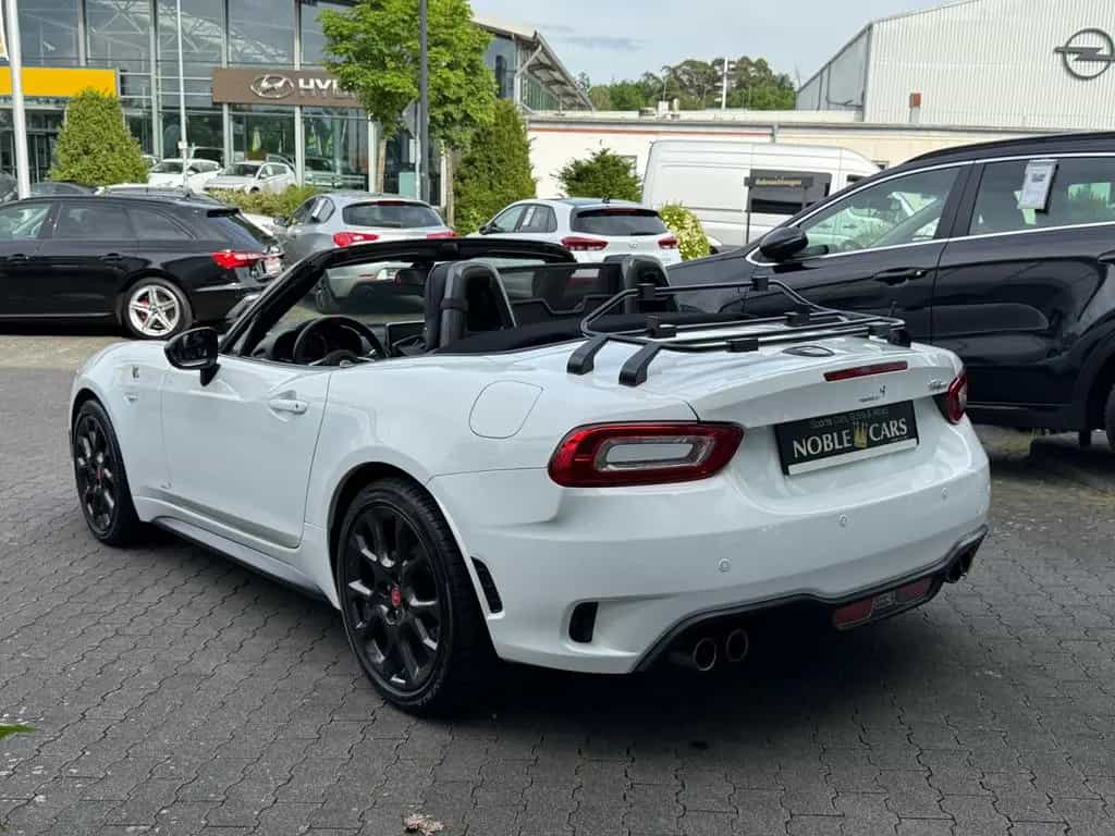 Abarth 124 Spider LED BOSE LEDER NAV SHZ 10/2018-photo-25