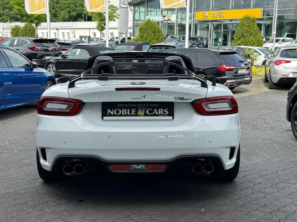 Abarth 124 Spider LED BOSE LEDER NAV SHZ 10/2018-photo-26