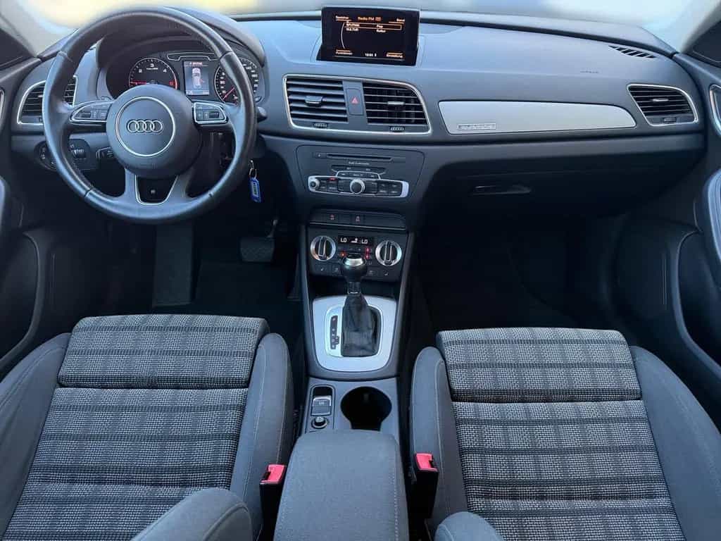 Audi Q3 2.0 TDI quattro Klimaaut. Bluetooth Tempomat 01/2014-photo-11