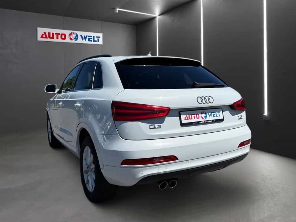 Audi Q3 2.0 TDI quattro Klimaaut. Bluetooth Tempomat 01/2014-photo-4