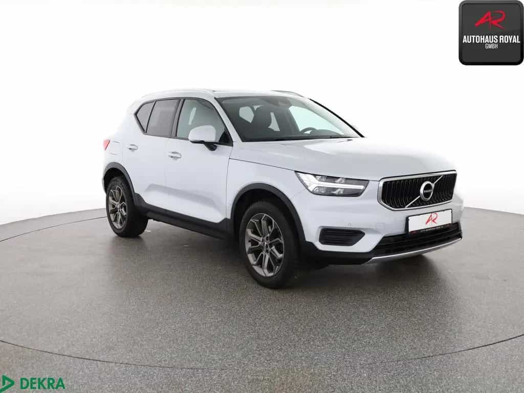 Volvo XC40 XC 40 T3 Momentum KAMERA,SENSUS,SPURHALTE,AHK,SH 02/2020-photo-6