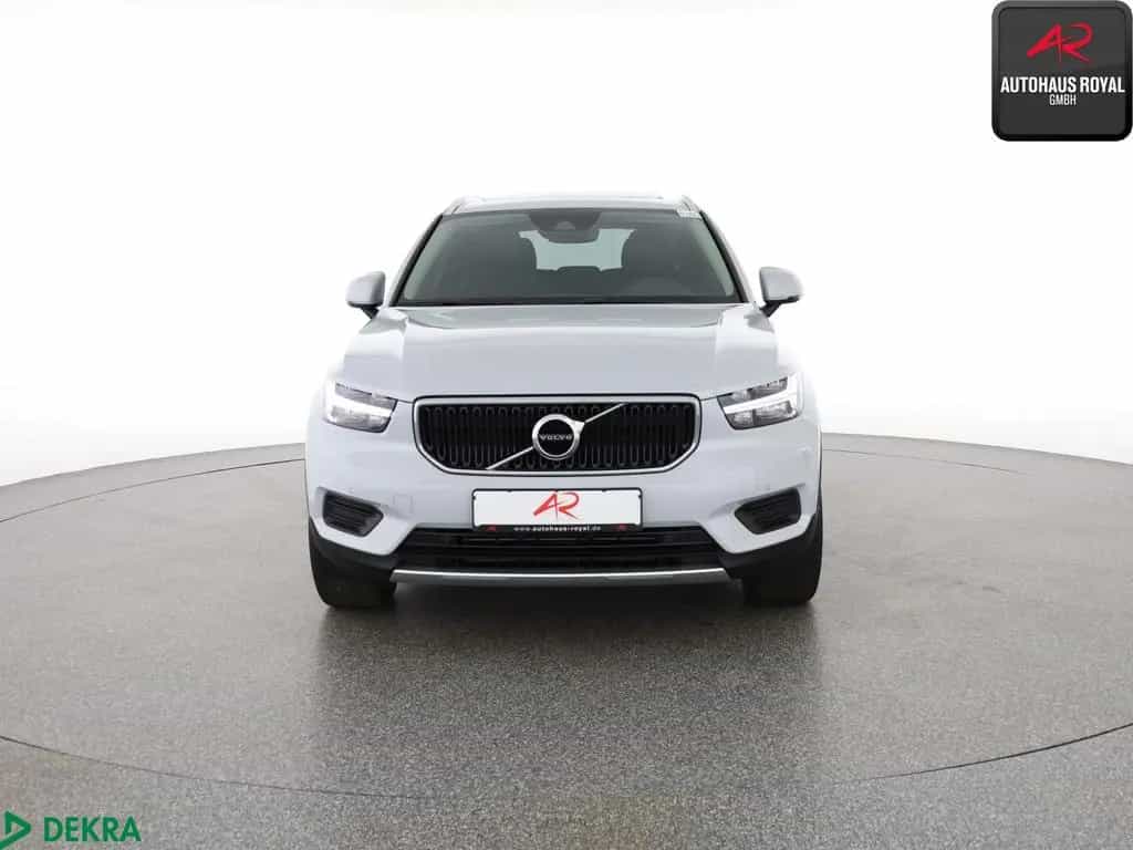 Volvo XC40 XC 40 T3 Momentum KAMERA,SENSUS,SPURHALTE,AHK,SH 02/2020-photo-7