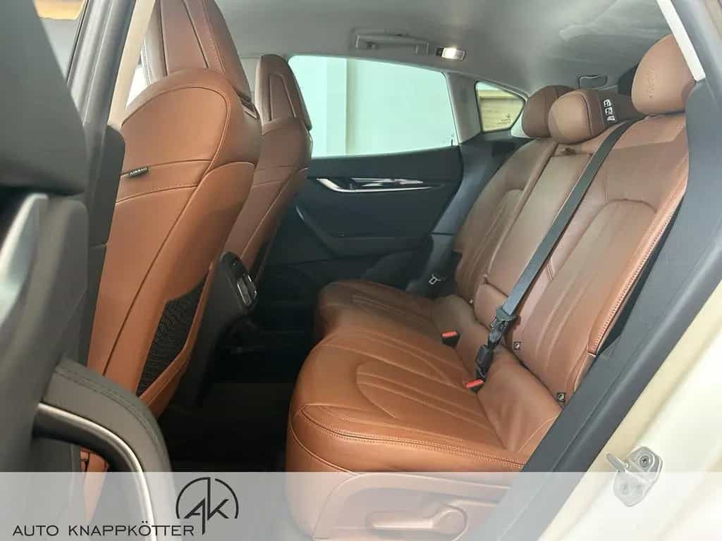 Maserati Levante 3,0 V6 Diesel Chrome-Line Exterieur/Klim 09/2016-photo-14
