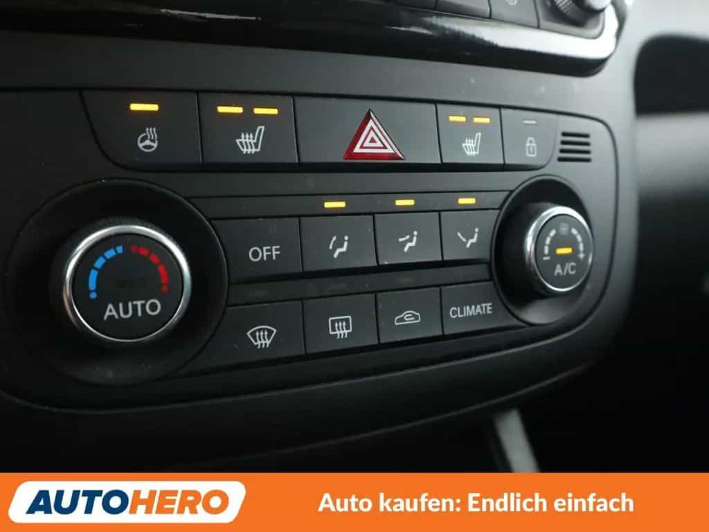 Kia Venga 1.6 Dream Team Aut*NAVI*CAM*PDC*SHZ*AHK* 08/2019-photo-22