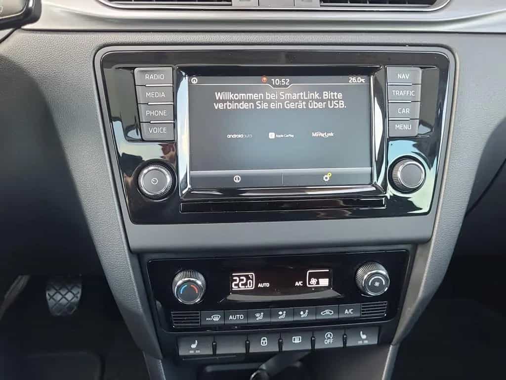 Skoda Rapid Spaceback Ambition *Navi*Panorama*Kamera* 07/2018-photo-15