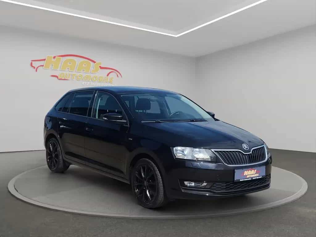 Skoda Rapid Spaceback Ambition *Navi*Panorama*Kamera* 07/2018-photo-2