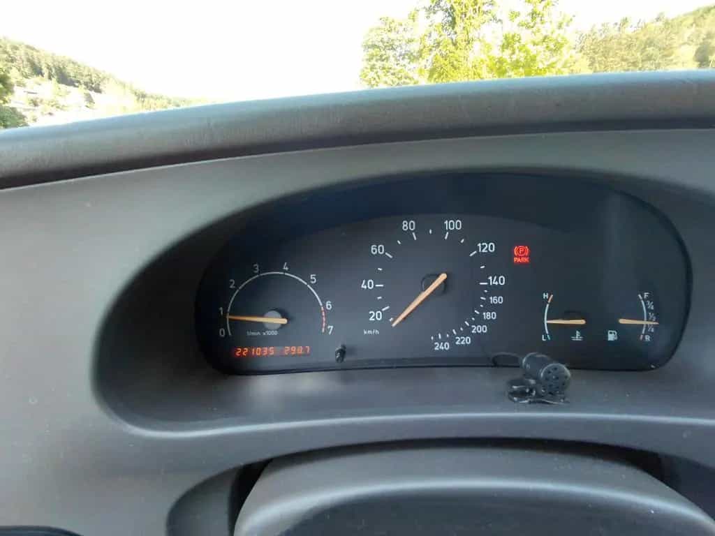 Saab 9-5 Youngtimer Viele Neuteile 06/1999-photo-9