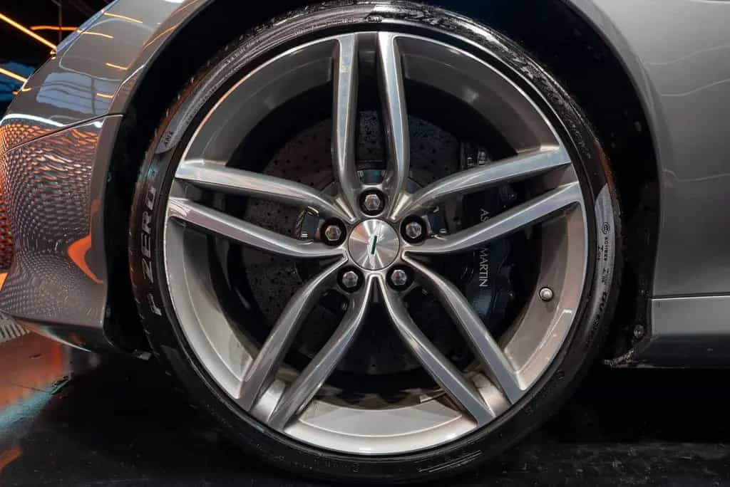 Aston Martin Virage Volante Touchtronic*2nd Hand 04/2012-photo-19