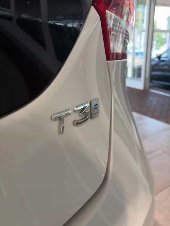 Volvo V40 R-Design T3 Navi Klima AHK LED 04/2019-photo-6