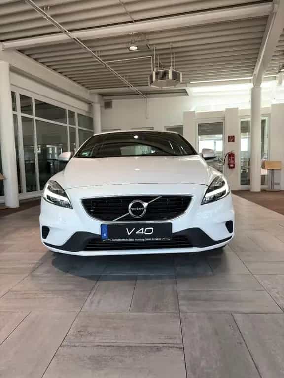 Volvo V40 R-Design T3 Navi Klima AHK LED 04/2019-photo-9
