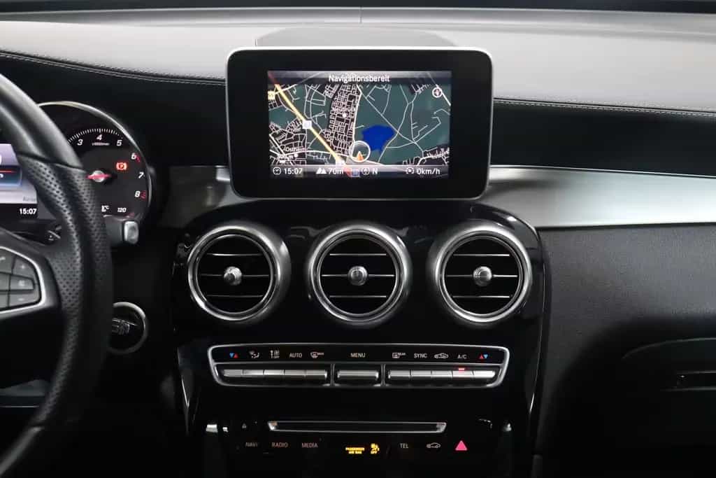 Mercedes-Benz GLC 250 GLC250 4Matic Exclusive*LEDER*KAMERA*LED*NAVI 04/2018-photo-21
