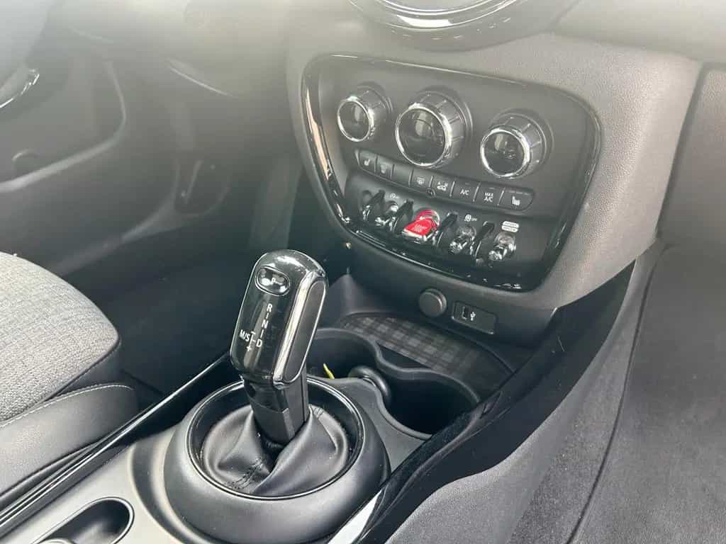MINI Cooper Clubman 1.5 Navi PDC Sitzheizung 01/2021-photo-24