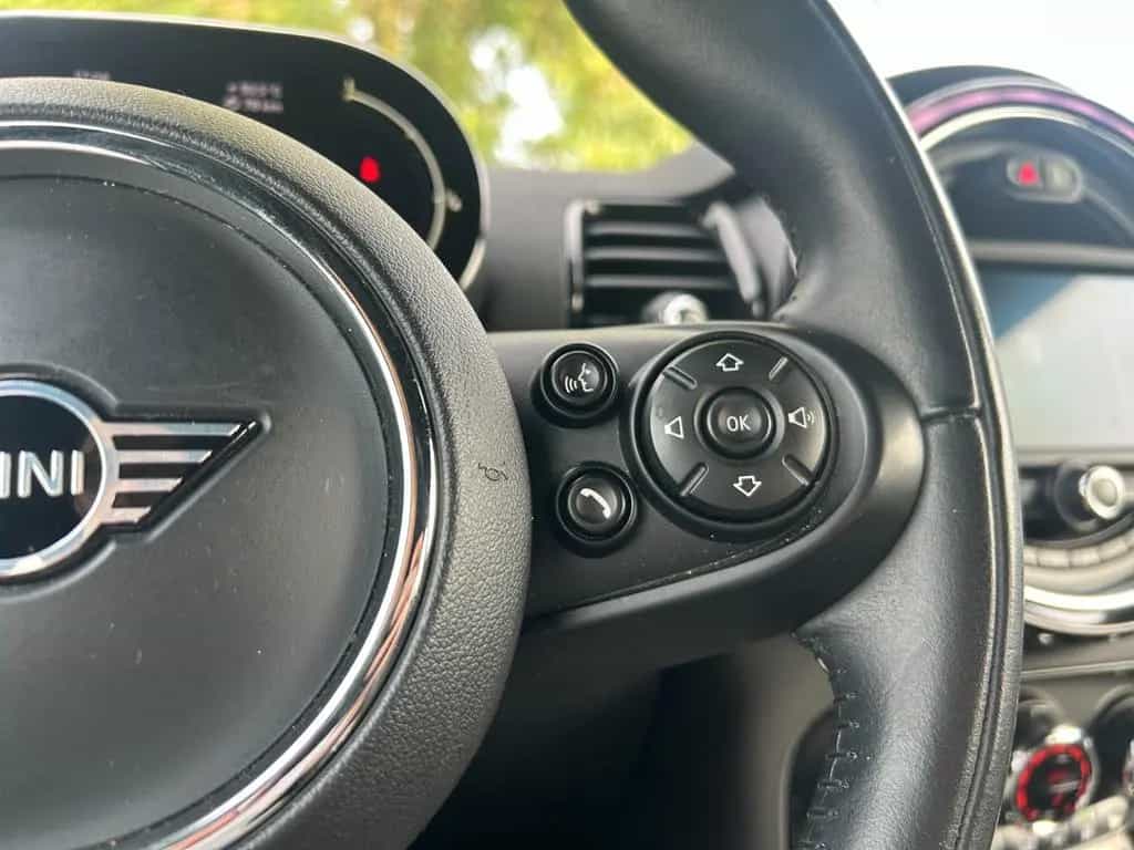 MINI Cooper Clubman 1.5 Navi PDC Sitzheizung 01/2021-photo-32