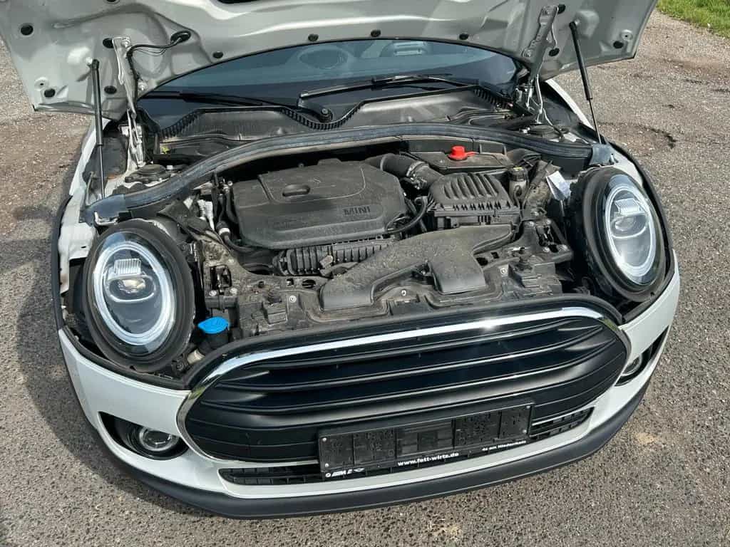 MINI Cooper Clubman 1.5 Navi PDC Sitzheizung 01/2021-photo-38