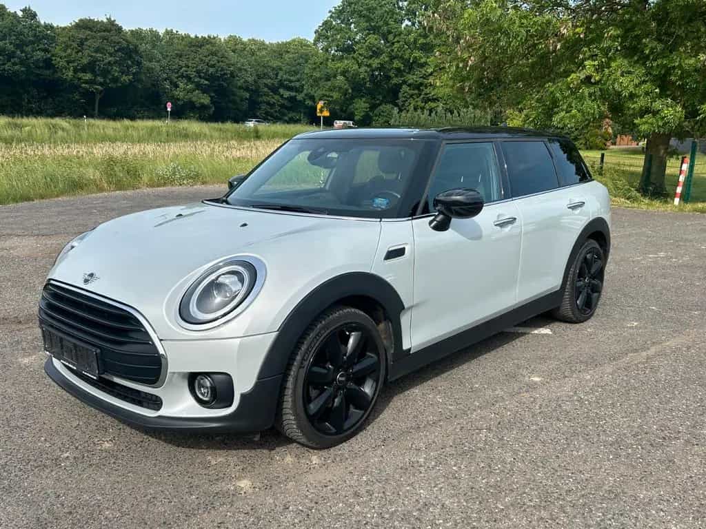MINI Cooper Clubman 1.5 Navi PDC Sitzheizung 01/2021-photo-41
