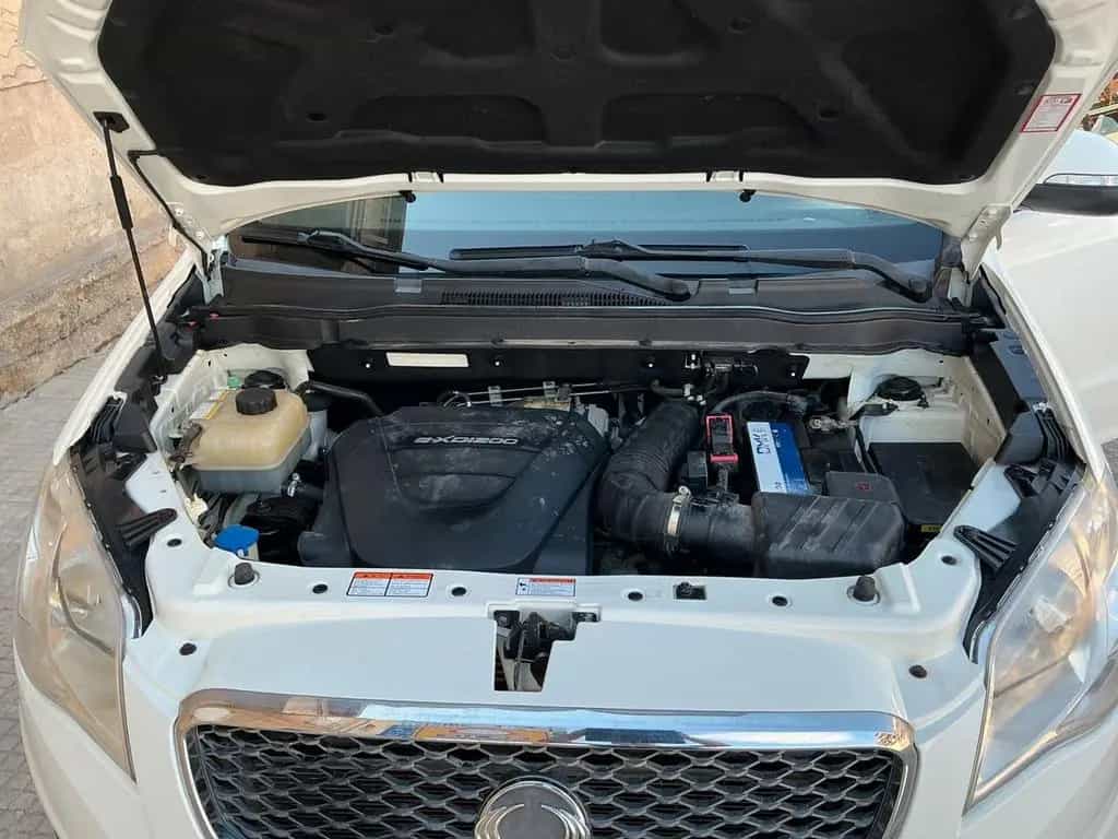 Ssangyong Korando 2.0 e-XDi 175 CV AWD AT Classy 06/2011-photo-13