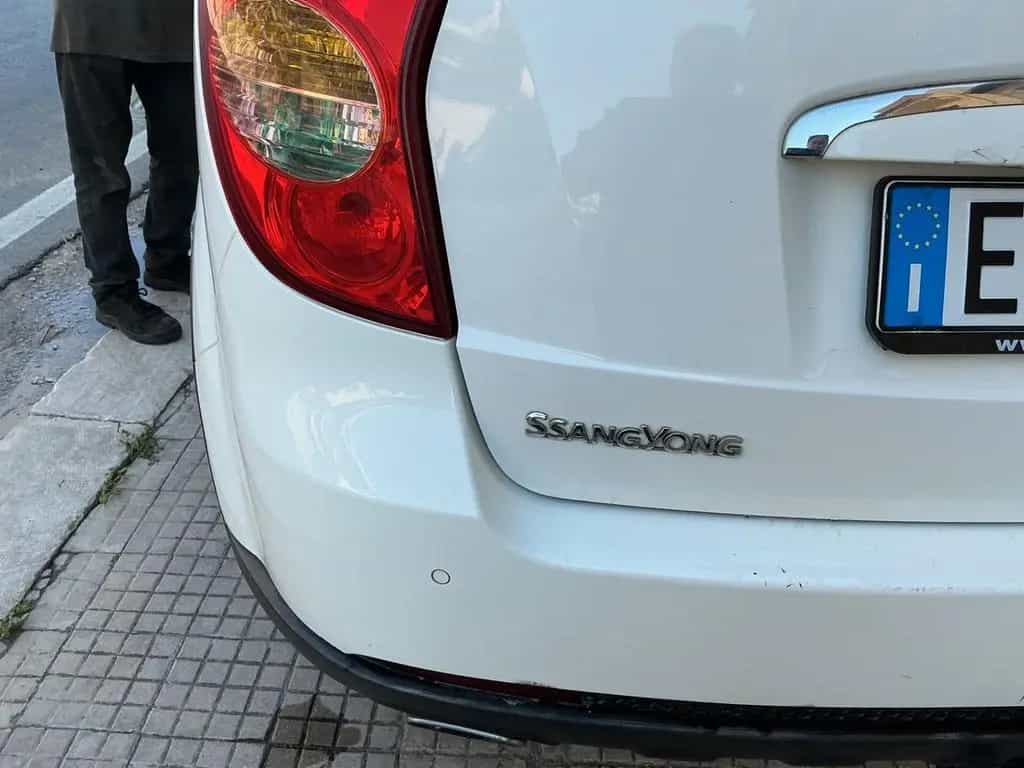 Ssangyong Korando 2.0 e-XDi 175 CV AWD AT Classy 06/2011-photo-9