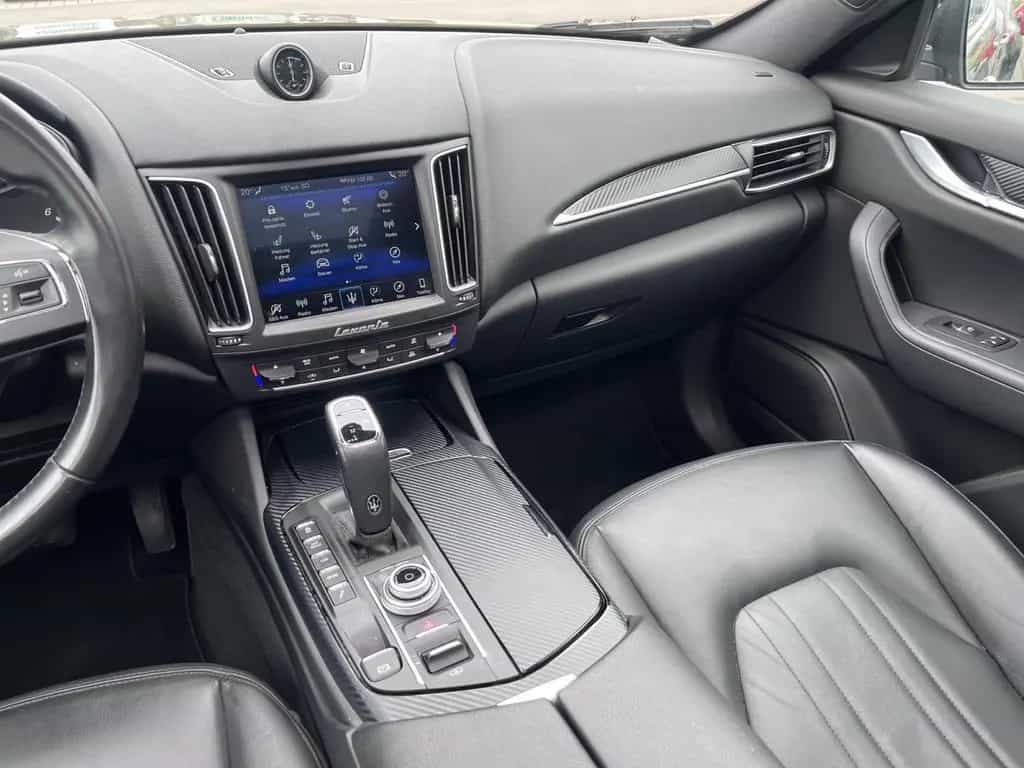 Maserati Levante SQ4 DIESEL 3.0 4WD/ 21°/ SCHIEBEDACH/ 12/2020-photo-20