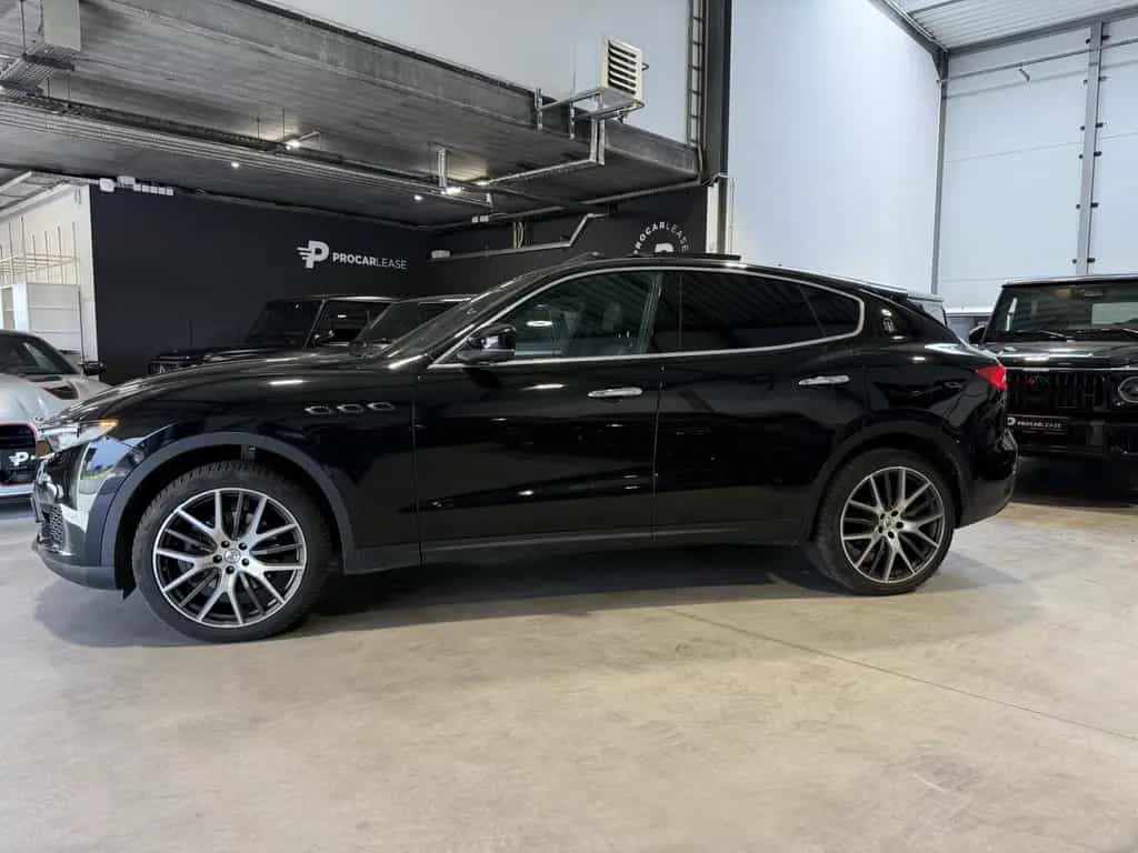 Maserati Levante SQ4 DIESEL 3.0 4WD/ 21°/ SCHIEBEDACH/ 12/2020-photo-8