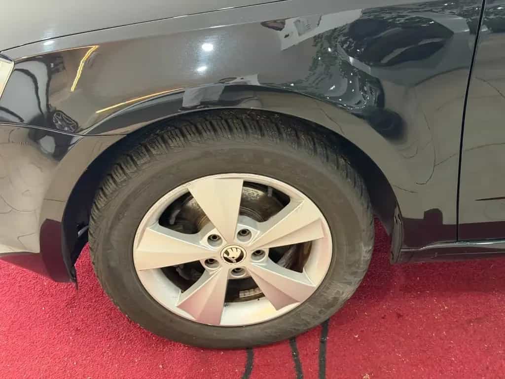 Skoda Octavia Elegance Green-tec*PDC*SHZ 09/2014-photo-2