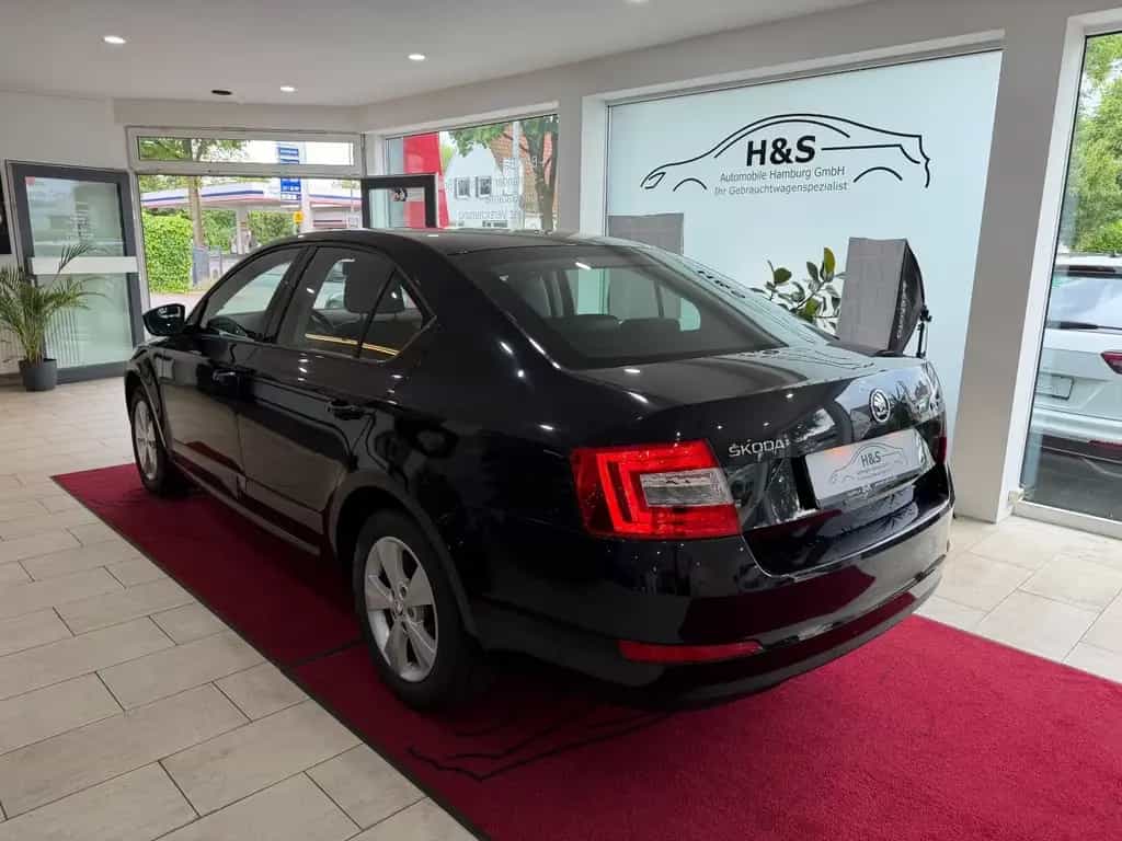 Skoda Octavia Elegance Green-tec*PDC*SHZ 09/2014-photo-3